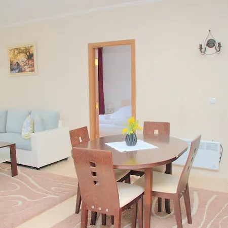 Lejlighedshotel гранд манастира 